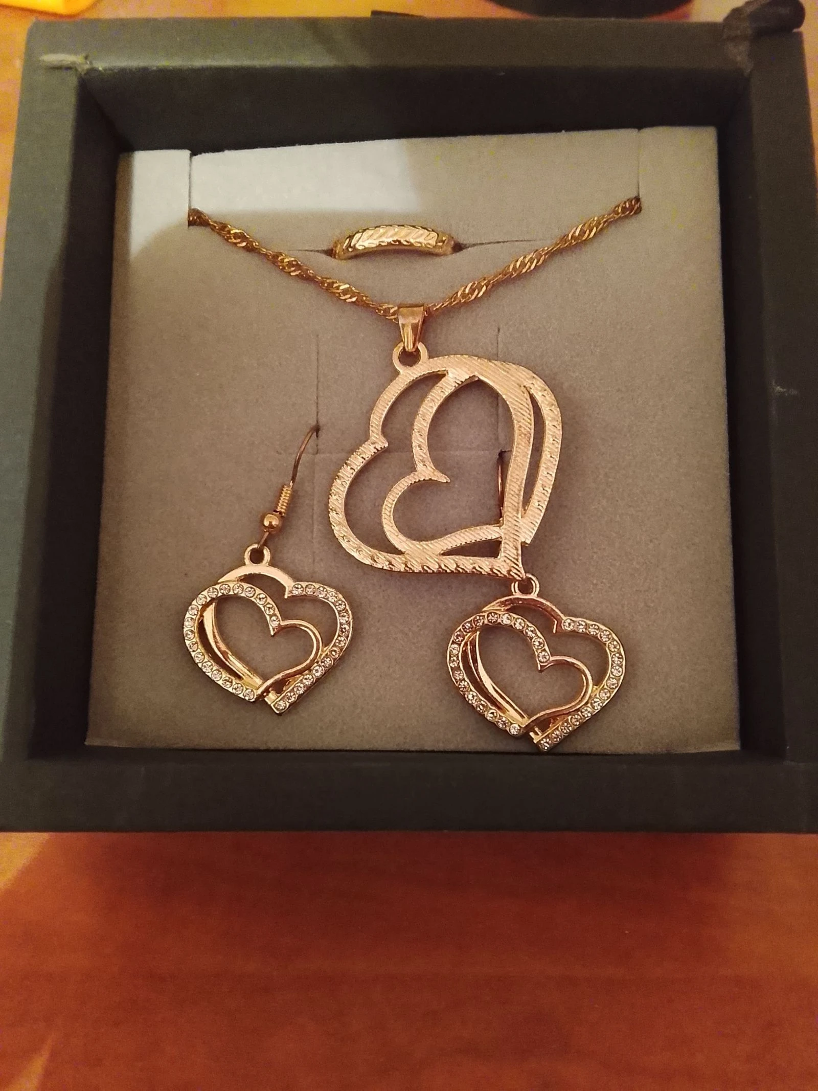 Parure coeur doré strass